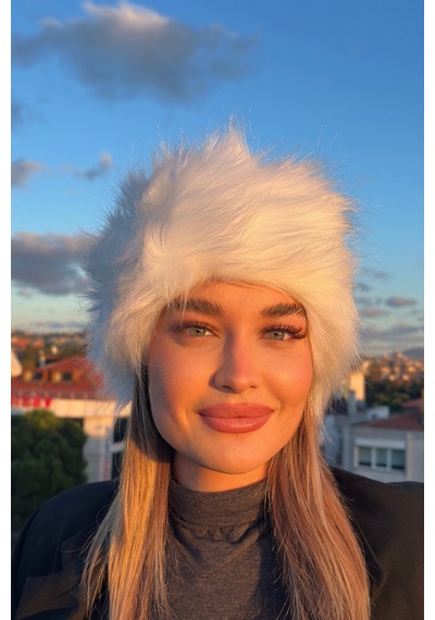 Mollycrush Kadın Beyaz Peluş Kürk Şapka Rus Tarzı Premium Kışlık Model Beyaz