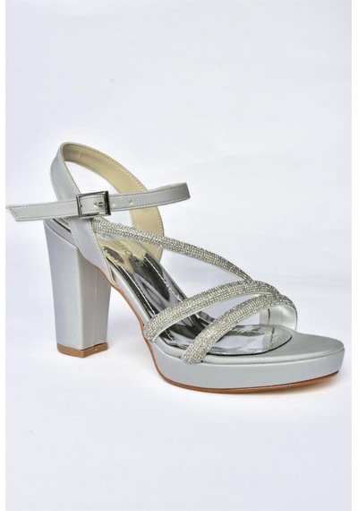 Fox Shoes P246031704 Gümüş Kumaş Kalın Topuklu Kadın Ayakkabı Gümüş