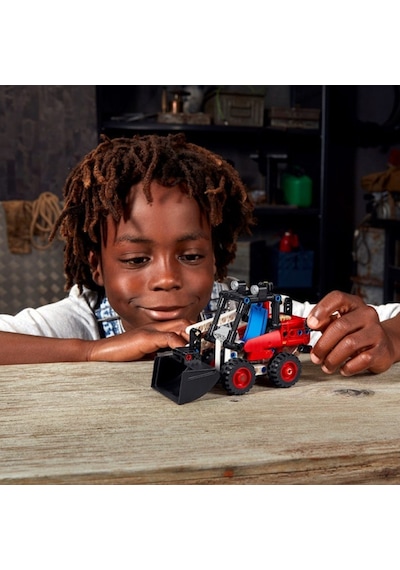 LEGO® Technic 42116 Nokta Dönüşlü Yükleyici 139 Parça