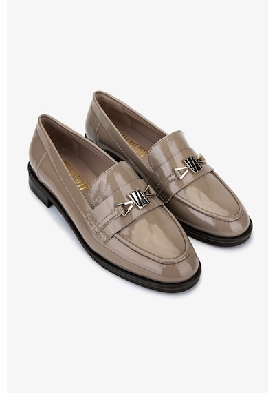 Valmenti Kadın Hakiki Deri Loafer Ayakkabı 33 15035 Bn Ayk Sk25-26 Vızon Kırısık Rugan VIZON Valmenti Kadın Hakiki Deri Loafer Ayakkabı 33 15035 Bn Ayk Sk25-26 Vızon Kırısık Rugan VIZON