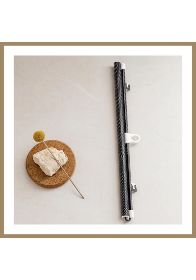 Bezos 58x125 Cm Pvc Makaralı Araç Cam Güneşliği Vantuzlu 22 Standart