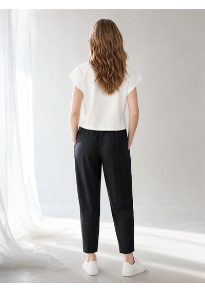 Nealirsanall.com Kadın Beli Bağcıklı Keten Görünümlü Pantolon - Paçası Pileli Havuç Kesim Pantolon Beyaz Nealirsanall.com Kadın Beli Bağcıklı Keten Görünümlü Pantolon - Paçası Pileli Havuç Kesim Pantolon Beyaz