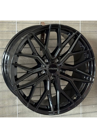 5 112 21 9.0-et25 Ch66.6 Gloss Black Arceo Valencia