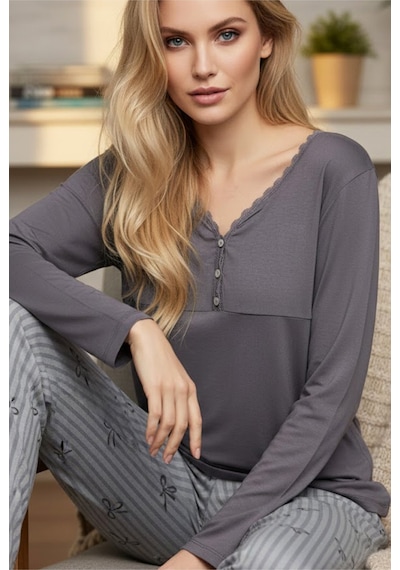 Siyah İnci Düğme Detaylı Örme Pamuklu Pijama Takım25240190 Gri