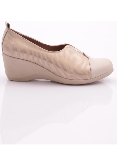 Dgn 2331 Kadin Lastik Detayli Dolgu Taban Comfort Ayakkabi 2331-2-R146975 Ekru
