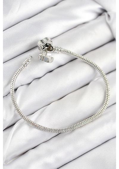 Pirinç Charm Zirkon Taşlı Yonca Model Gümüş Renk Kadın Bileklik Çok Renkli 69258181