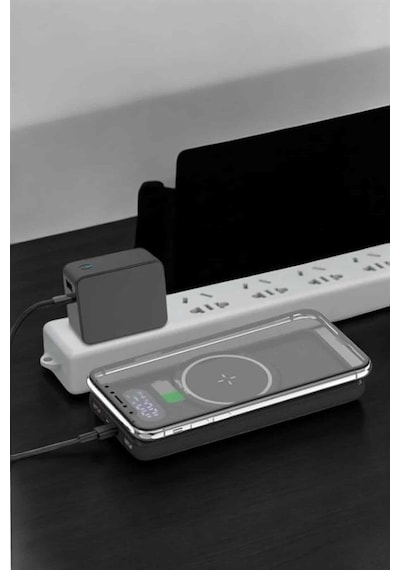 Powerbank Taşınabilir 10.000 Mah Hızlı Şarj Dijital Göstergeli - Lisinya Siyah 99350966