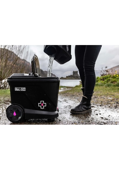 Muc-off Mobile Pressure Washer Starter Bundle Şarjlı Basınçlı Yıkama Makinesi Başlangıç Paketi 21116 Siyah