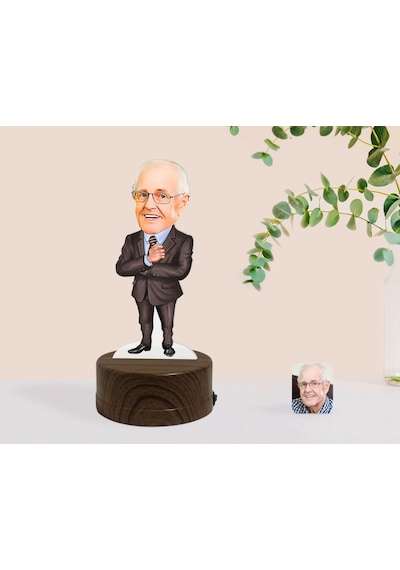 Kişiye Özel Dede Karikatürlü Dekoratif 3D Biblo Led Işıklı Gece L