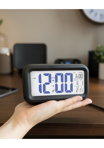 Dijital Masa Saati Termometreli Alarmlı Led Ekranlı Çok Renkli