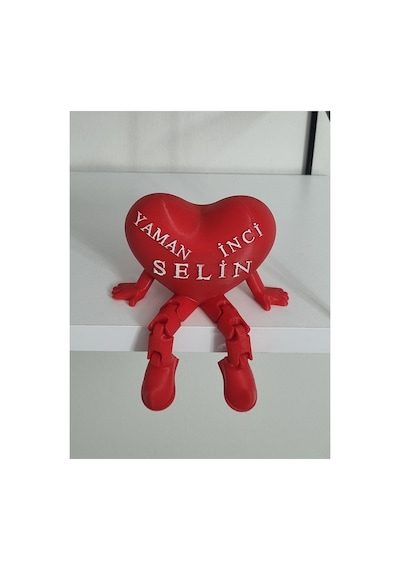 Oturan Kalp - Kişiye Özel - 3d Figür Kırmızı