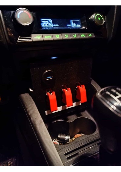 Skoda Fabia 3 Orta Konsol İçin Anahtar Gövdesi / Switch Housing
