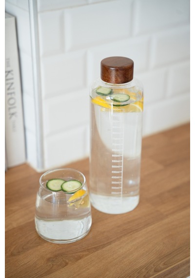 Akasya Kapaklı Ölçekli Cam Matara - 1000 Ml