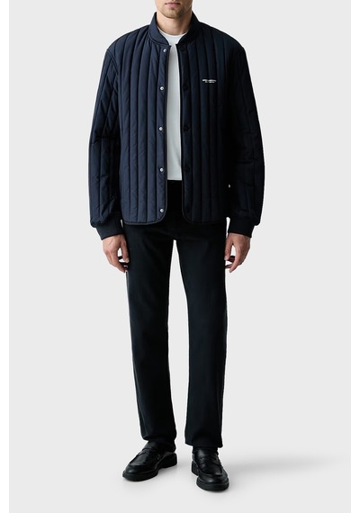 Armani Exchange Kapitoneli Regular Fit Kolej Yaka Ceket Erkek Ceket Xm003345 Af27309 Ub101 Lacivert Armani Exchange Kapitoneli Regular Fit Kolej Yaka Ceket Erkek Ceket Xm003345 Af27309 Ub101 Lacivert