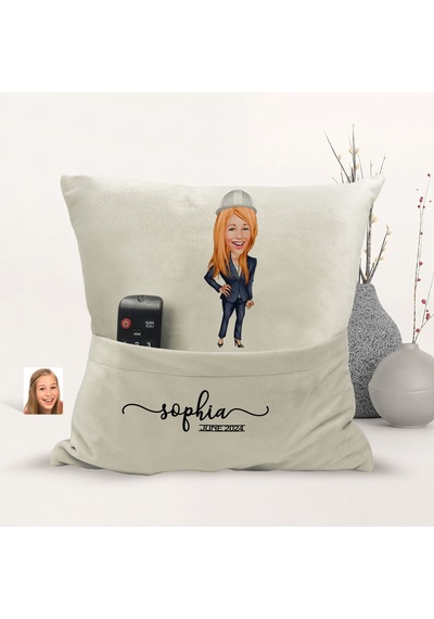 Bk Gift Kişiye Özel Kadın Mühendis Karikatür Tasarımlı Organizer Kumanda Ve Atıştırmalık Cepli Sarı Kırlent Yastık-1 Arkadaşa Hediye, Cepli Yastık