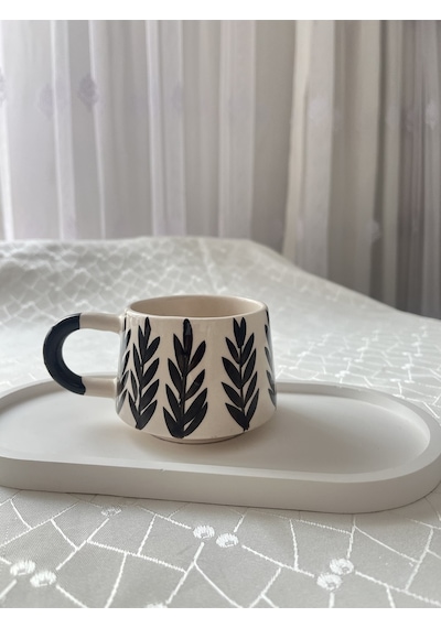 Siyah Yaprak Desenli Kupa Bardak Çay Kahve Fincanı Ekru