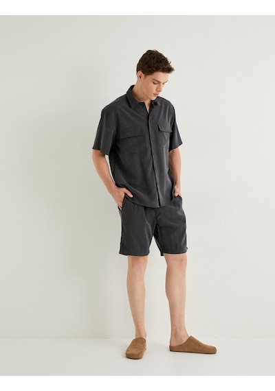 Koton Bermuda Şort Chino Beli Bağcıklı Cep Detaylı Rayon Kumaş Lacivert 4sam40068hw Lacivert Koton Bermuda Şort Chino Beli Bağcıklı Cep Detaylı Rayon Kumaş Lacivert 4sam40068hw Lacivert