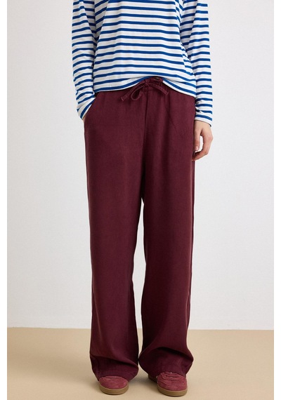 Olcay Beli Lastikli Rahat Kesim Soft Denim Pantolon Bordo 7587