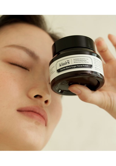 Dear Klairs Gentle Black Sugar Facial Polish Esmer Şekerli Nazik Yüz Peeling 110 G