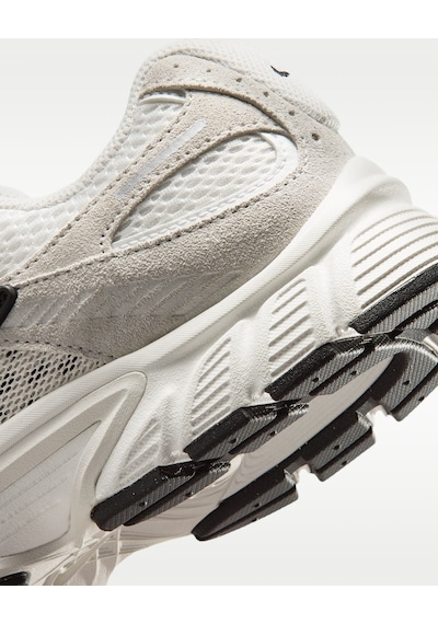 Nike Nıke W V5 Rnr Suede 2 Spor Ayakkabı Kadın Beyaz