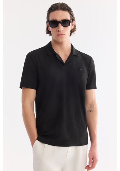 Avva Erkek Siyah Apaj Yaka Kolay Ütülenen Elastan Regular Fit T-shirt A61y1156