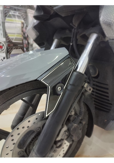Yamaha Xmax 2014-2017 Full Body Kit Sticker Pad Siyah Beyaz