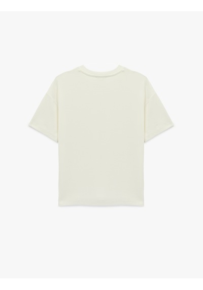 Koton Kısa Kollu Bisiklet Yaka Modal Karışımlı Basic Oversize Tişört Ekru 6sal10520ık Ekru Koton Kısa Kollu Bisiklet Yaka Modal Karışımlı Basic Oversize Tişört Ekru 6sal10520ık Ekru