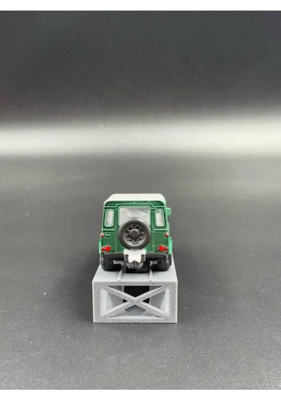 1:64 Ölçek Gri Araba Rampası