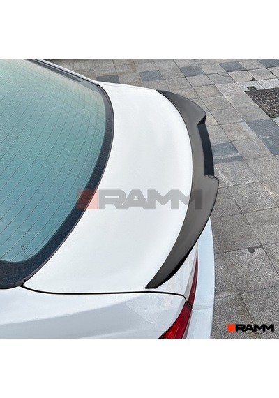 Bmw E90 M4 Stil Bagaj Spoiler - Piano Black