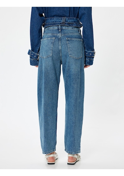 Koton Normal Bel Düz Paça Yıpratılmış Kot Pantolon - Straight Fit Jeans Orta İndigo 5wal40056md İndigo Koton Normal Bel Düz Paça Yıpratılmış Kot Pantolon - Straight Fit Jeans Orta İndigo 5wal40056md İndigo