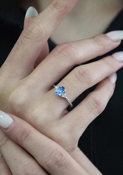 Tanzanite Oval Tektaş Yüzük
