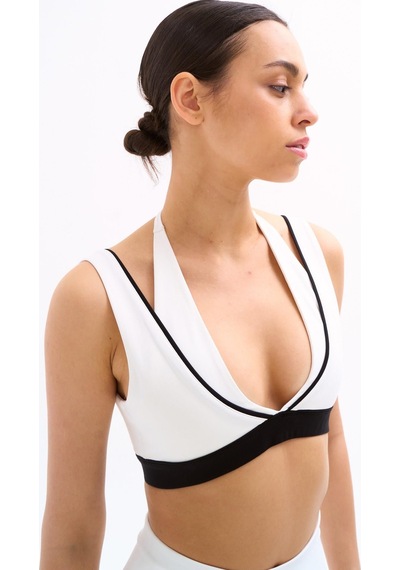 Normal People Lana - Spor Bra / Şeftali Dokulu Peach Skin Kumaş Beyaz