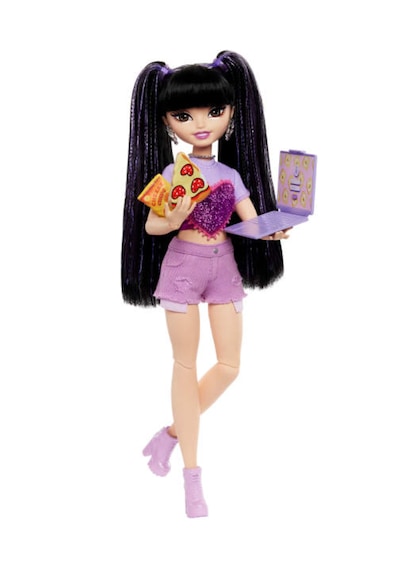 Barbie Dream Besties Ana Karakter Bebekler Renee HYC24