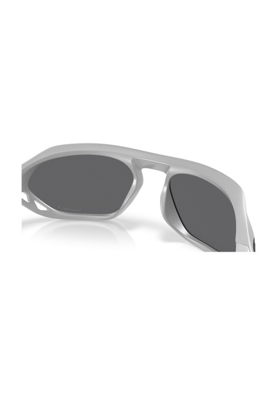 Oo 9537 953709 61 Oakley Cage Jacket Polarize Güneş Gözlüğü Siyah