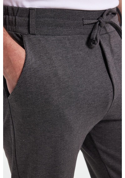 Tudors Erkek Slim Fit Pamuklu Beli Bağlamalı Yan Cepli Katlamalı Paça Jogger Gri Pantolon-42319 gri Tudors Erkek Slim Fit Pamuklu Beli Bağlamalı Yan Cepli Katlamalı Paça Jogger Gri Pantolon-42319 gri