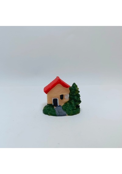 Mini Çam Ağaçlı Ev -kırmızı-teraryum Malzemesi Çok Renkli