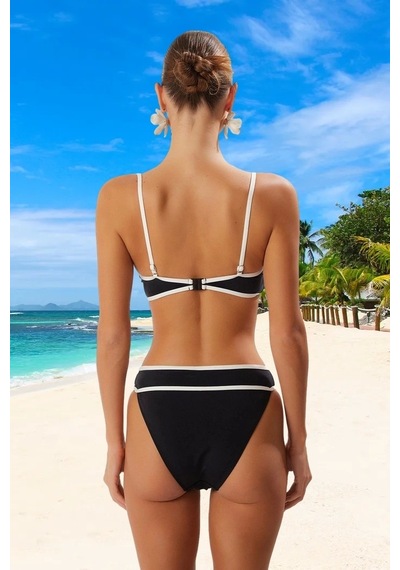 Ersefa Tasarım Bikini Takımı Yüksek Konfor Plaj Ve Havuz İçin Yaz Koleks Siyah - Beyaz Ersefa Tasarım Bikini Takımı Yüksek Konfor Plaj Ve Havuz İçin Yaz Koleks Siyah - Beyaz