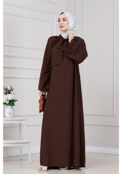 Sevitli Yakası Bağcıklı Lara Elbise-kahverengi-5324 Kahverengi