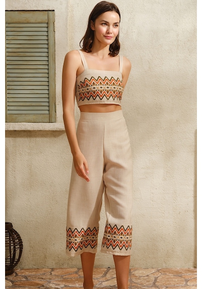 Man9822-1039 Anıl Ev Giyim Man9822 Kalın Askılı Oyuk U Yaka Kadın Geometrik Yazlık Uzun Nakış Detaylı Pijama Takımı Anıl 9822 Krem