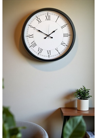 Modern 52 Cm Black & White Roma Rakamlı Metal Duvar Saati Siyah