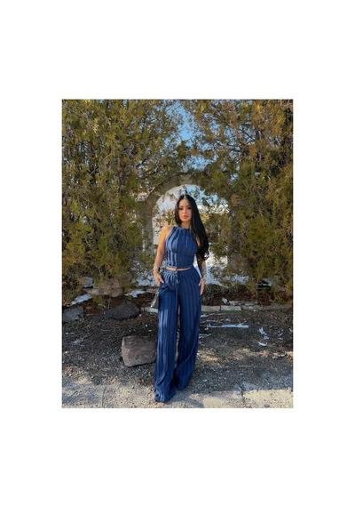 Evoa Kadın Lacivert Halter Yaka Crop & Bol Paça Pantolon Fırfır Detaylı Gagari Takım Lacivert Lacivert
