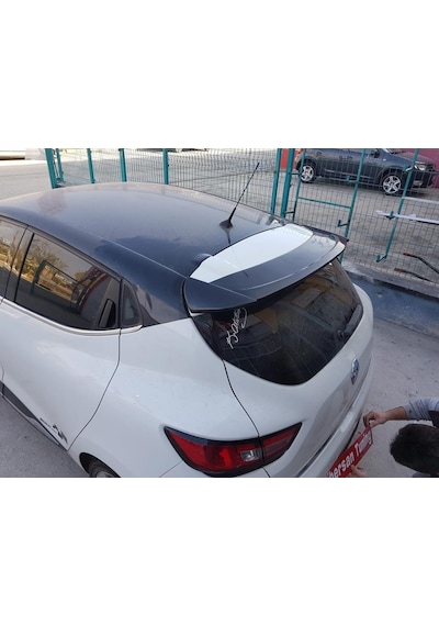 Clio4 Spoiler----Fibersan Tuning