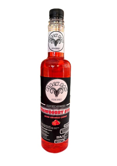 Black Ram Çilek Aromalı Şurup 750 ML