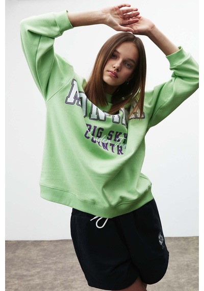 ETHIQUET RAMONA Kadın Oversize Yumuşacık İçi Polarlı Organik Pamuklu Baskılı Yuvarlak Yakalı Yeşil weatshirt