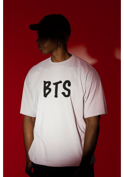 Sevbano Bts Sırt Baskılı Unisex Oversize Müzik Grubu Tişört Beyaz