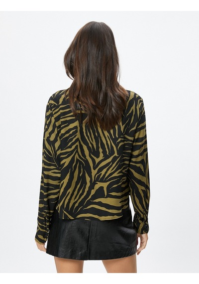 Koton Crop Gömlek Zebra Desenli Kapaklı Cepli Düğmeli Uzun Kollu Haki Desenli 4wak60128pw 4WAK60128PW8D7 Haki Koton Crop Gömlek Zebra Desenli Kapaklı Cepli Düğmeli Uzun Kollu Haki Desenli 4wak60128pw 4WAK60128PW8D7 Haki