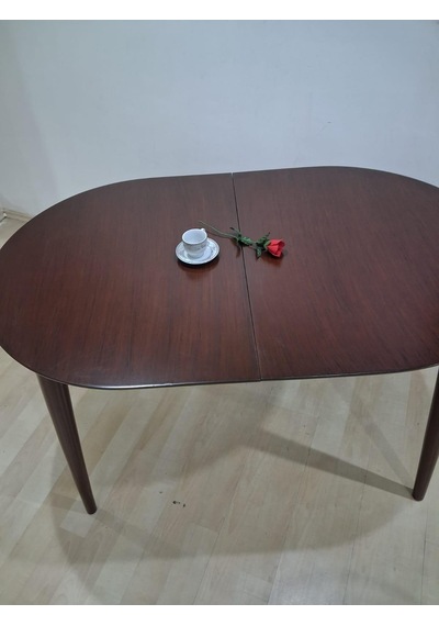 Masa Oval 90641 Retro Ayak Model Kayın Retro Açılır Parlak Ceviz Tabla El Yapım Kahverengi Masa Oval 90641 Retro Ayak Model Kayın Retro Açılır Parlak Ceviz Tabla El Yapım Kahverengi