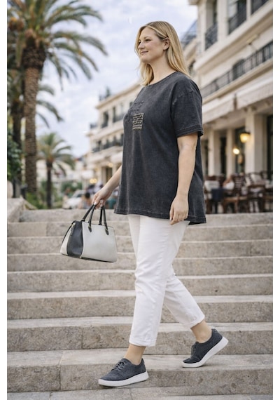 Cedy Denim Cedy - Kadın Özel Tasarım Esnek, Pul Payet, Dantel Detaylı Yıkamalı Büyük Beden Tişört Antrasit Cedy Denim Cedy - Kadın Özel Tasarım Esnek, Pul Payet, Dantel Detaylı Yıkamalı Büyük Beden Tişört Antrasit