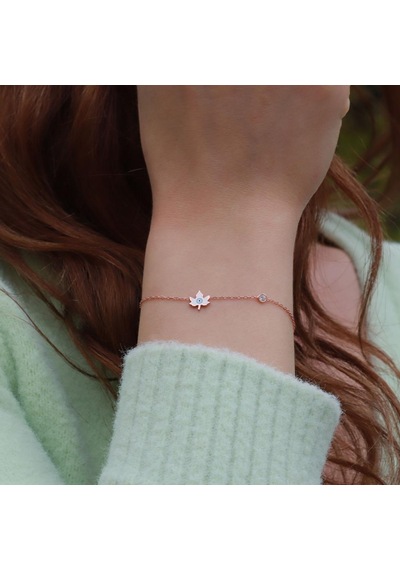 Yaprak Figürlü Zirkon Taşlı Mine İşli Rose Gold Kaplama Gümüş Bileklik Gümüş