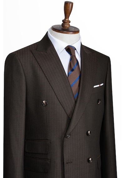 İlayda Emir Luxury, İtalyan Kesim, Slim Fit, Kruvaze, Çizgili, Erkek Takım Elbise Kahverengi İlayda Emir Luxury, İtalyan Kesim, Slim Fit, Kruvaze, Çizgili, Erkek Takım Elbise Kahverengi
